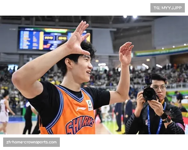 上海刘铮偰李永炜随队客场 两人有望在近期比赛中迎来复出